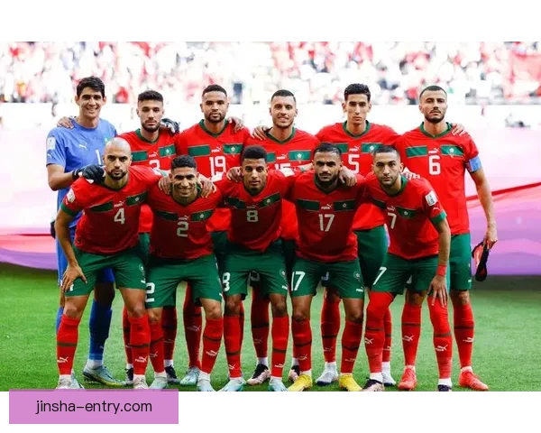 2026世界杯球员阵容大揭秘 新星崛起与老将退役的赛场传奇